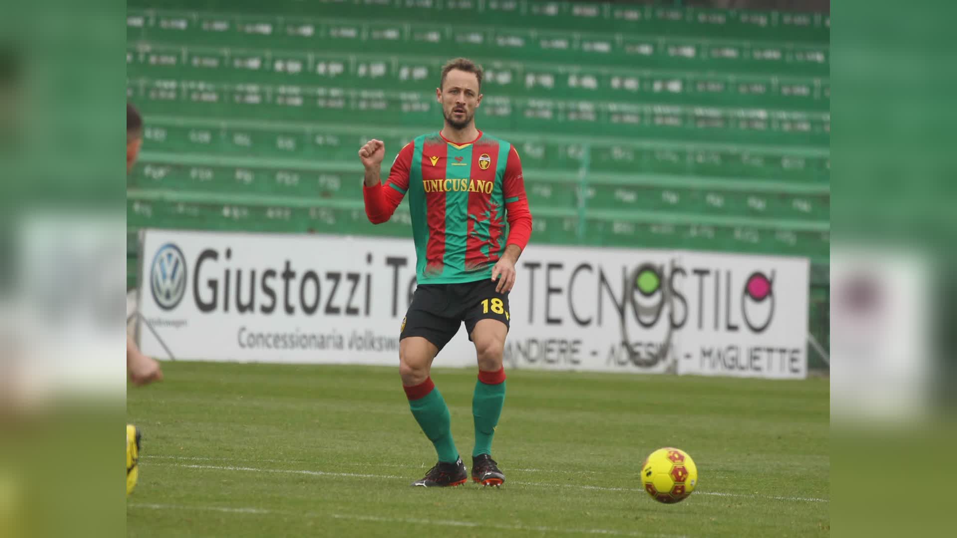 Ternana, Boben per tre anni. In pressing con il Genoa per Paleari