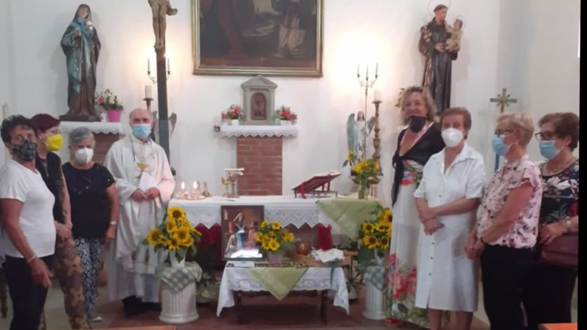 S. Marta, don Giorgio benedice grembiuli e mattarelli