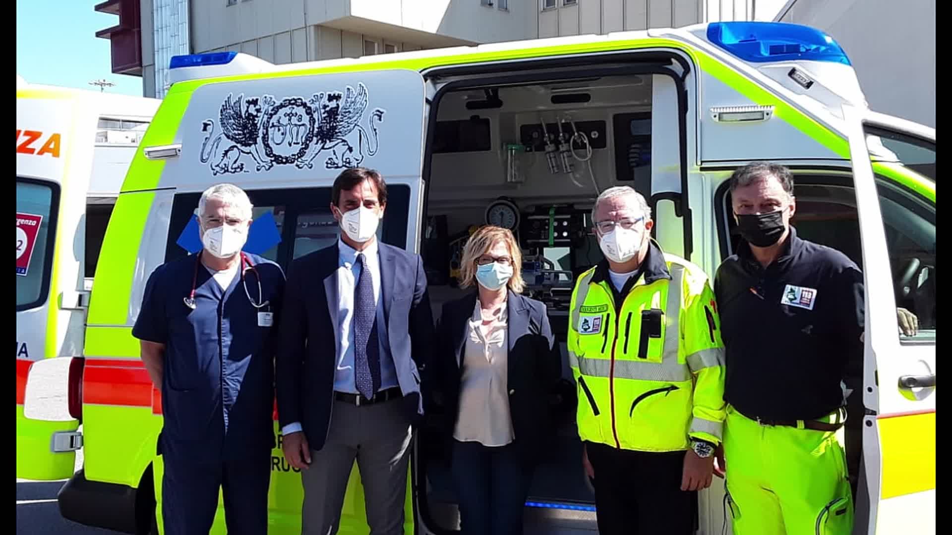 Ospedale: presentata ambulanza di nuova generazione