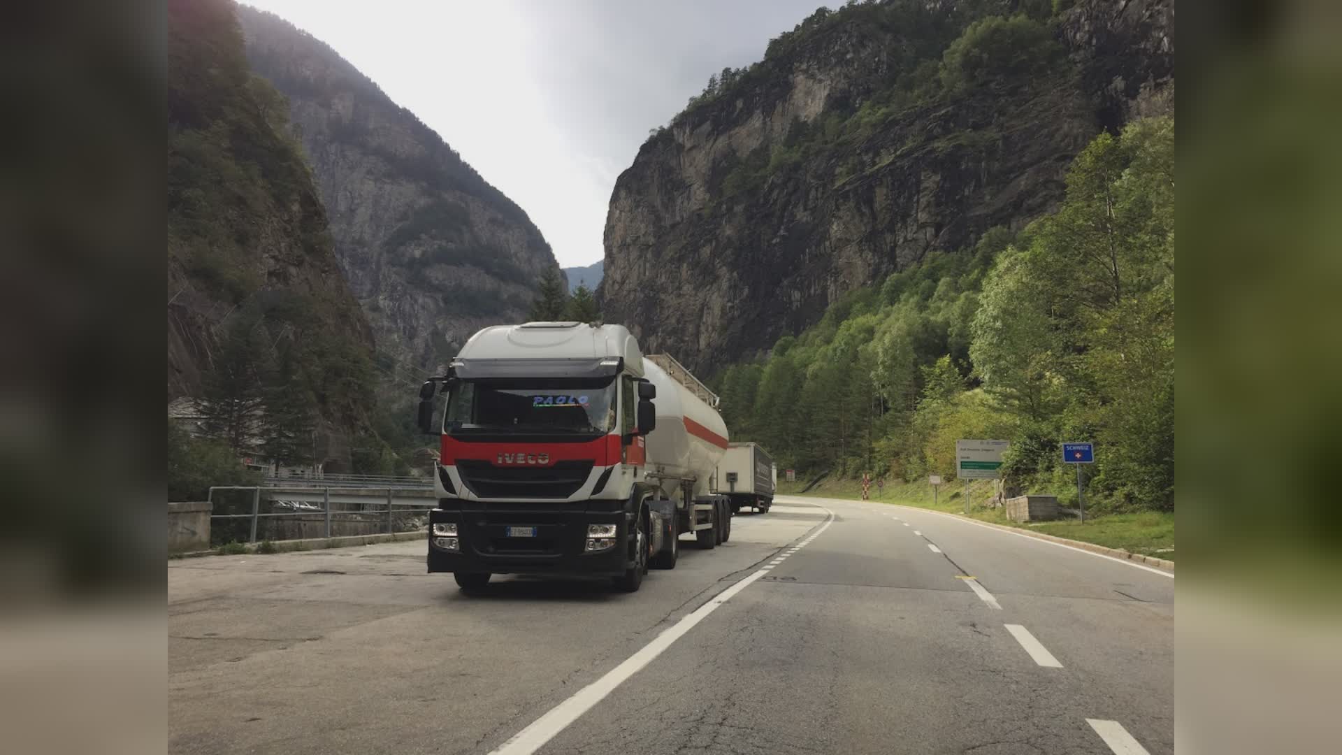 Crisi cemento, annunciata clamorosa protesta degli autotrasportatori