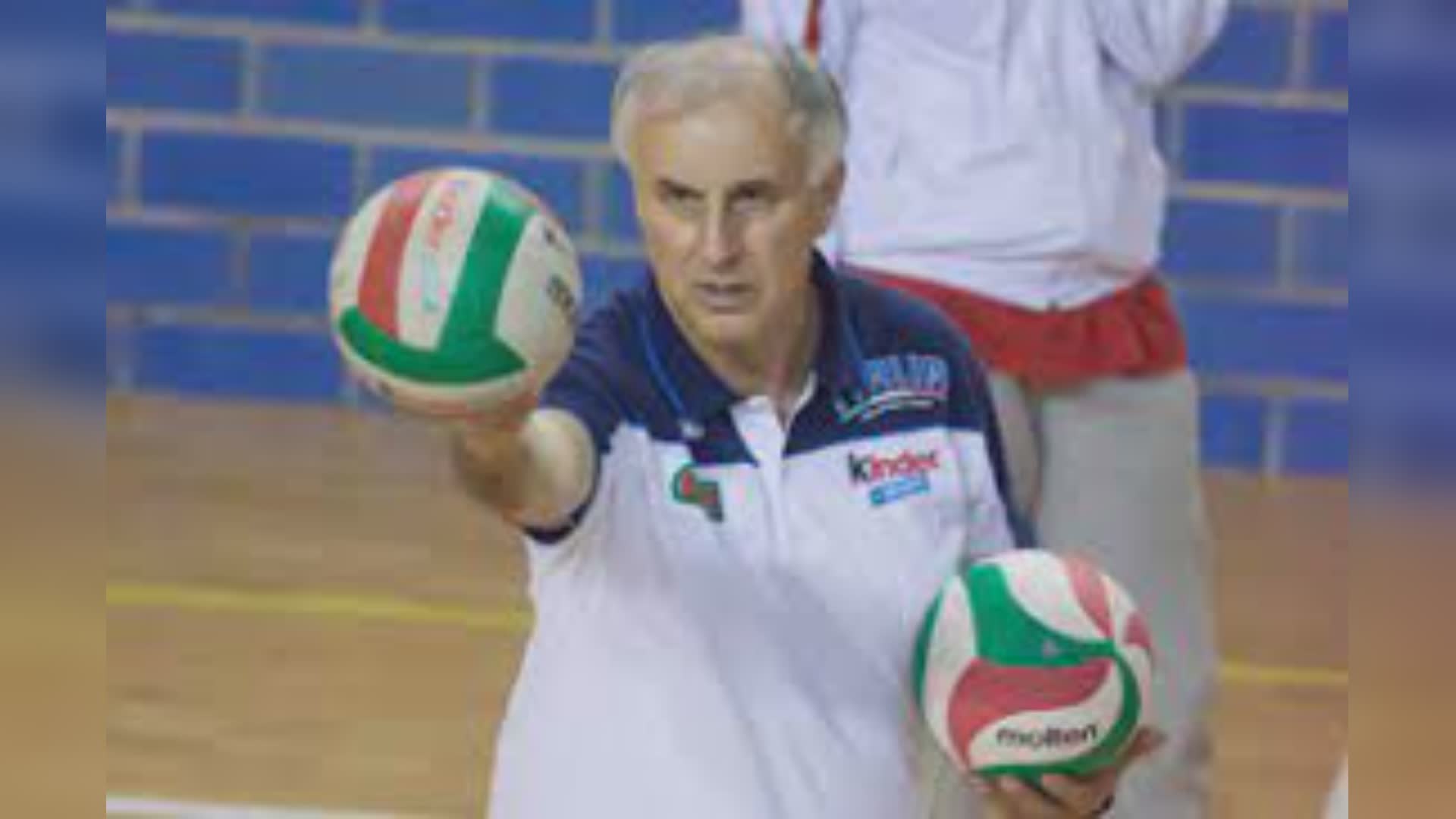 A coach Bertini il titolo di ‘allenatore benemerito’ della Fipav