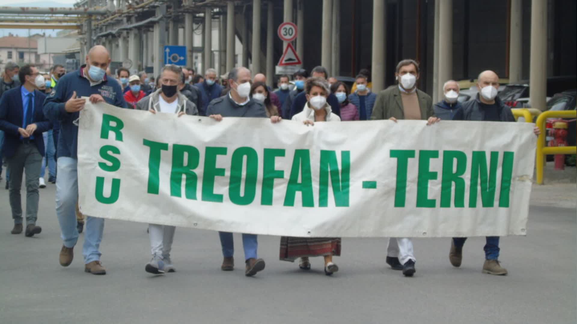 Treofan, cessione al gruppo HGM. Futuro plausibile per 100 lavoratori