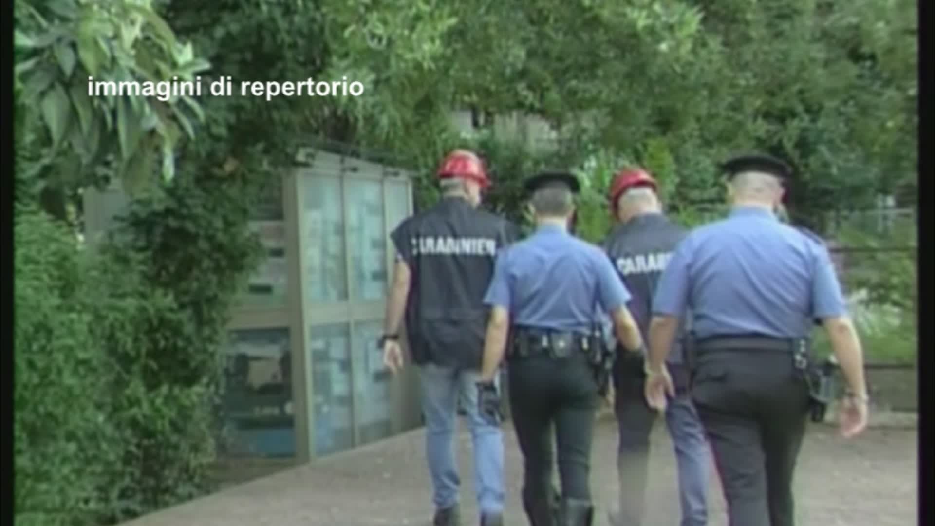 Controlli dei Carabinieri nei cantieri edili, una denuncia