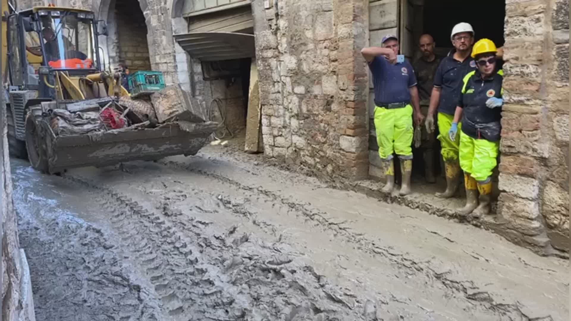Alluvione Cantiano: Caritas Gubbio apre centro ascolto gente
