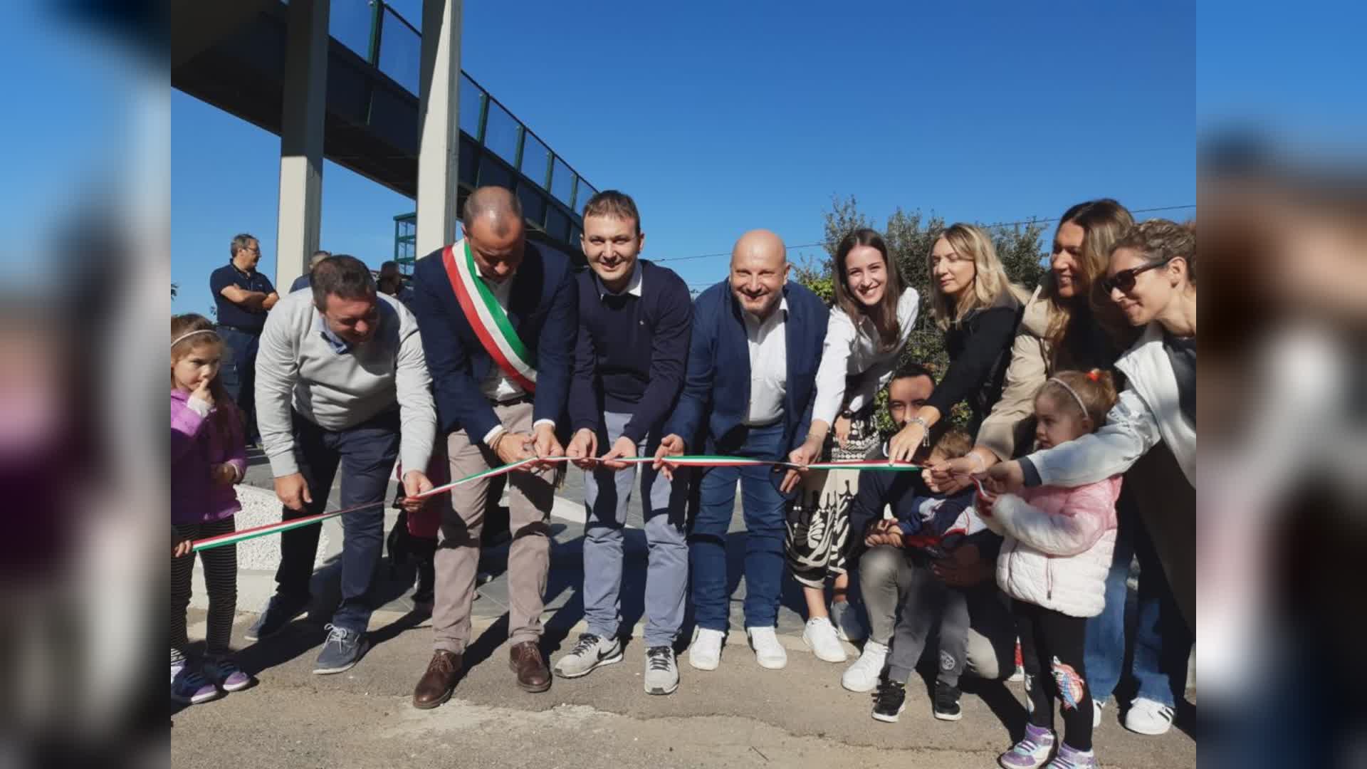 Inaugurata passerella pedonale dei Tigli