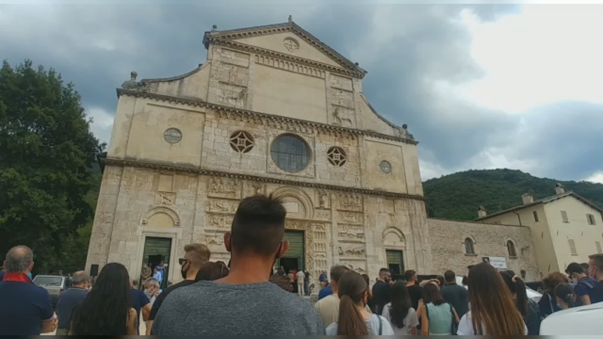 I funerali di FIlippo Limini nella chiesa di S.Pietro a Spoleto