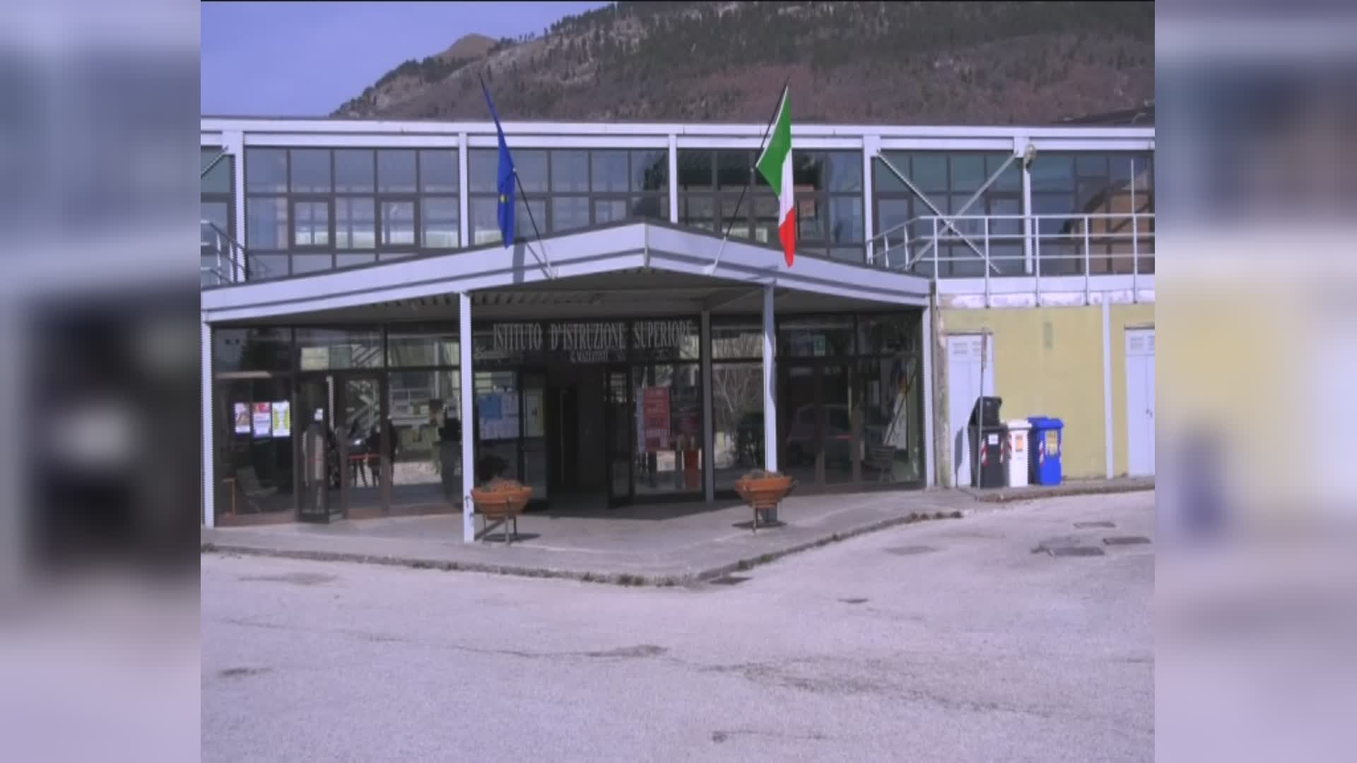 Covid, quarantena al liceo di Gubbio