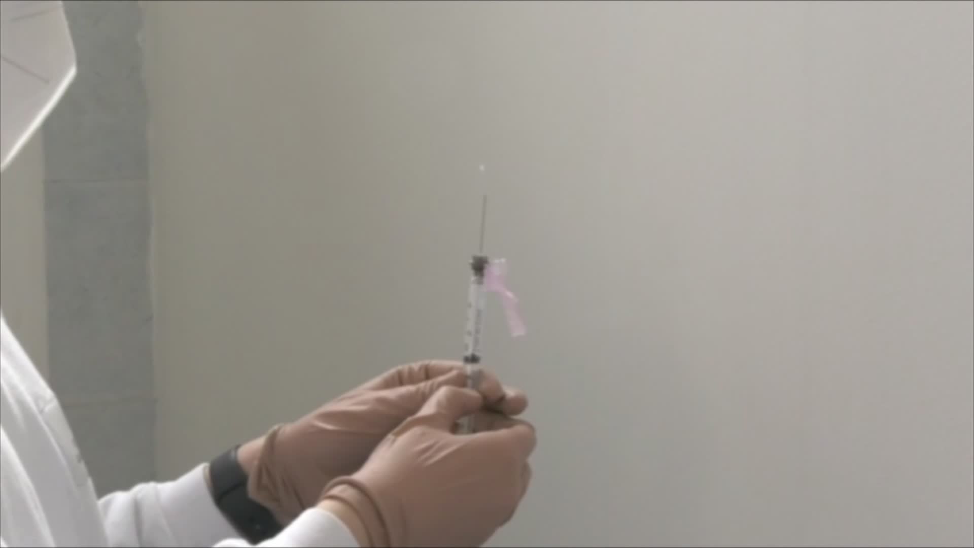 Umbria sospende lotto ABV2856 vaccino Astrazeneca