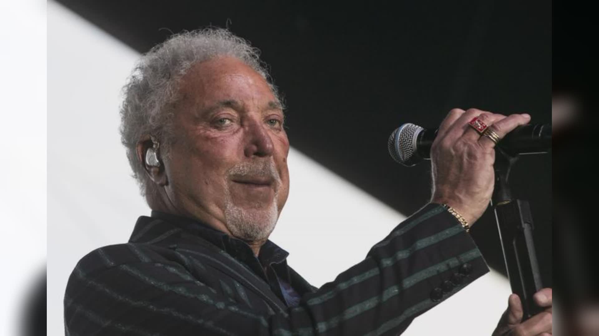 Cancellato il concerto di Tom Jones Umbria Jazz 2021: via ai rimborsi