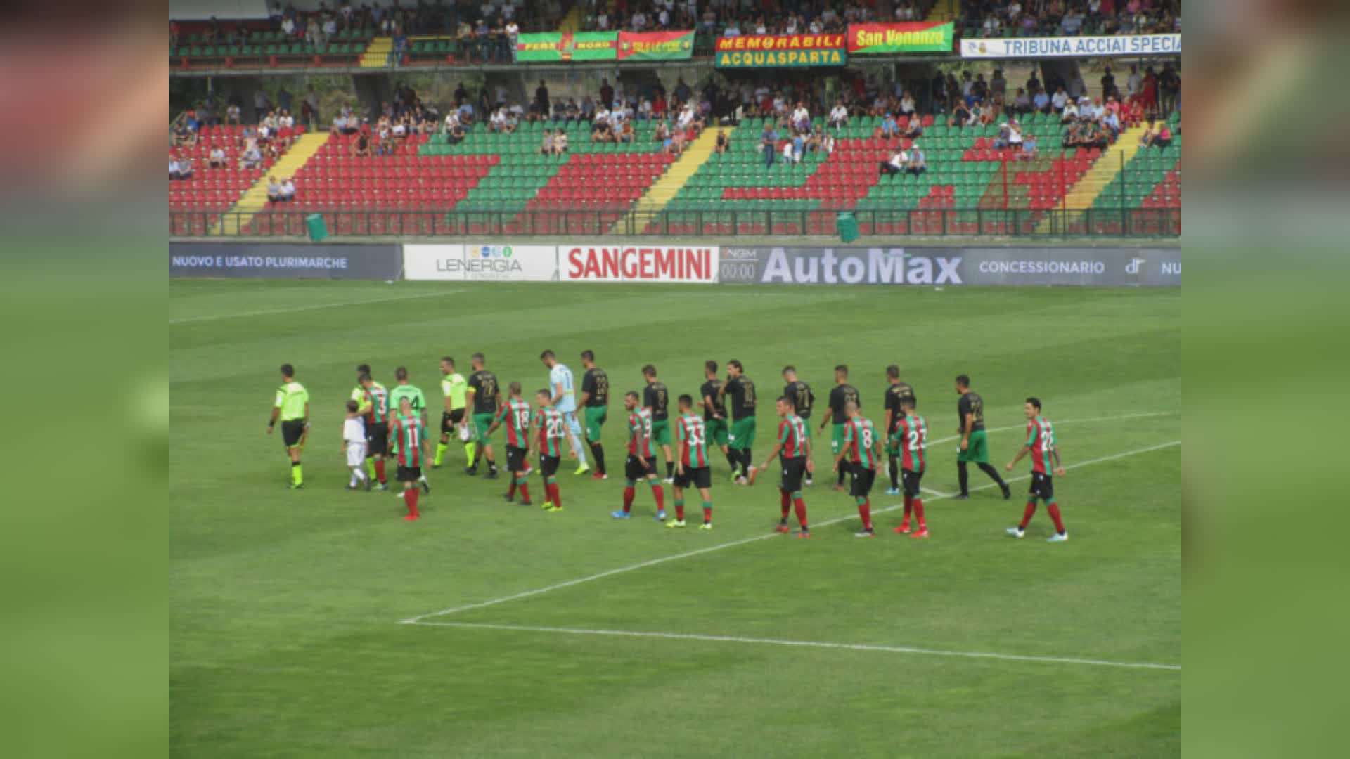 Ternana in campo domani a Monopoli, a caccia di nuovi record