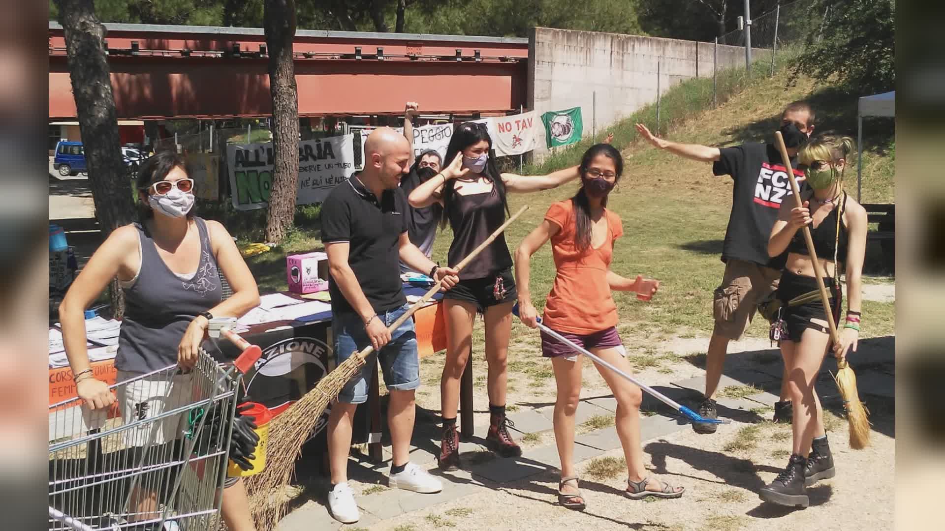 Giornata di pulizie e svago al Cico Mendez