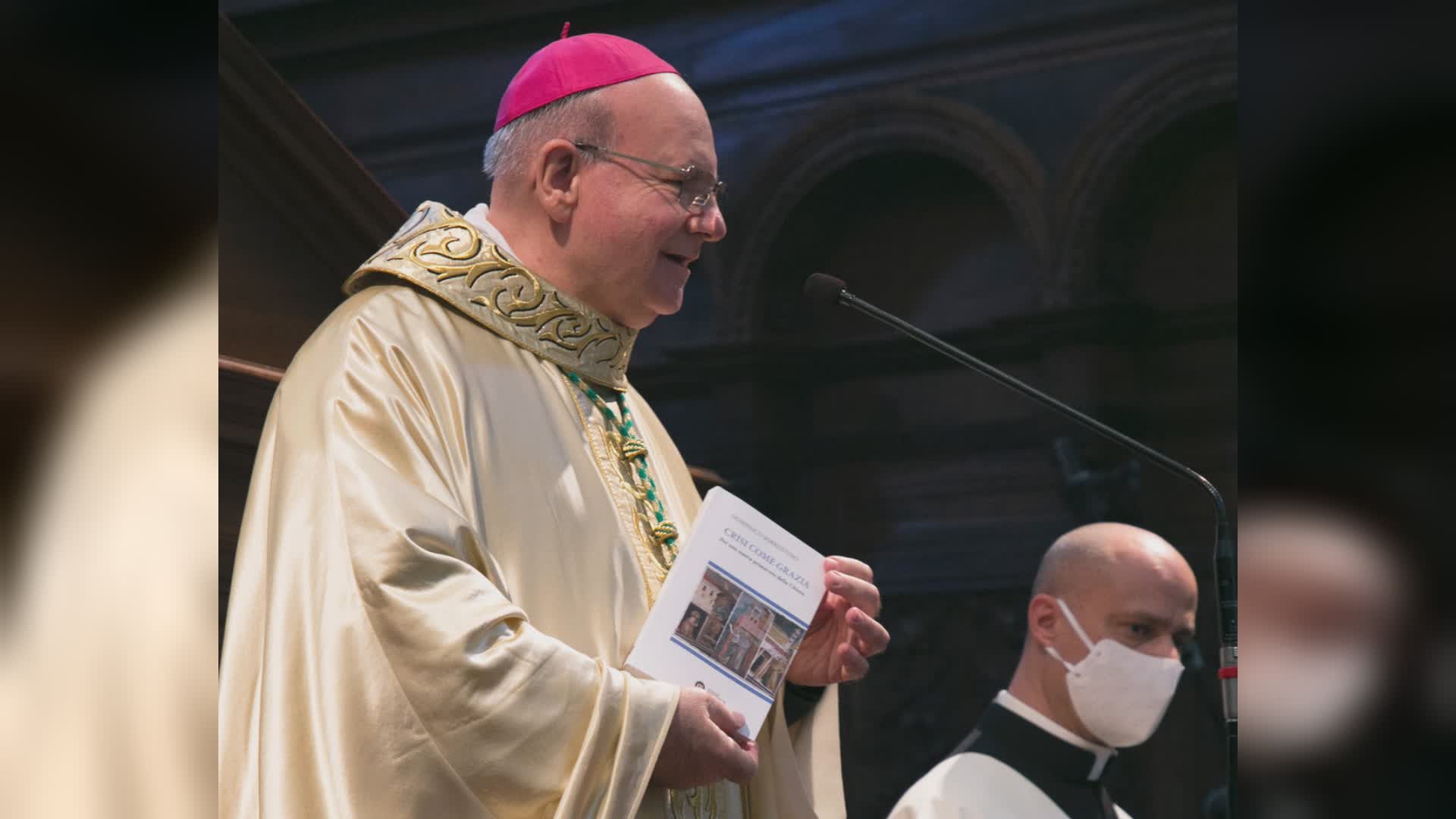 Presentazione del nuovo libro di Monsignor Sorrentino