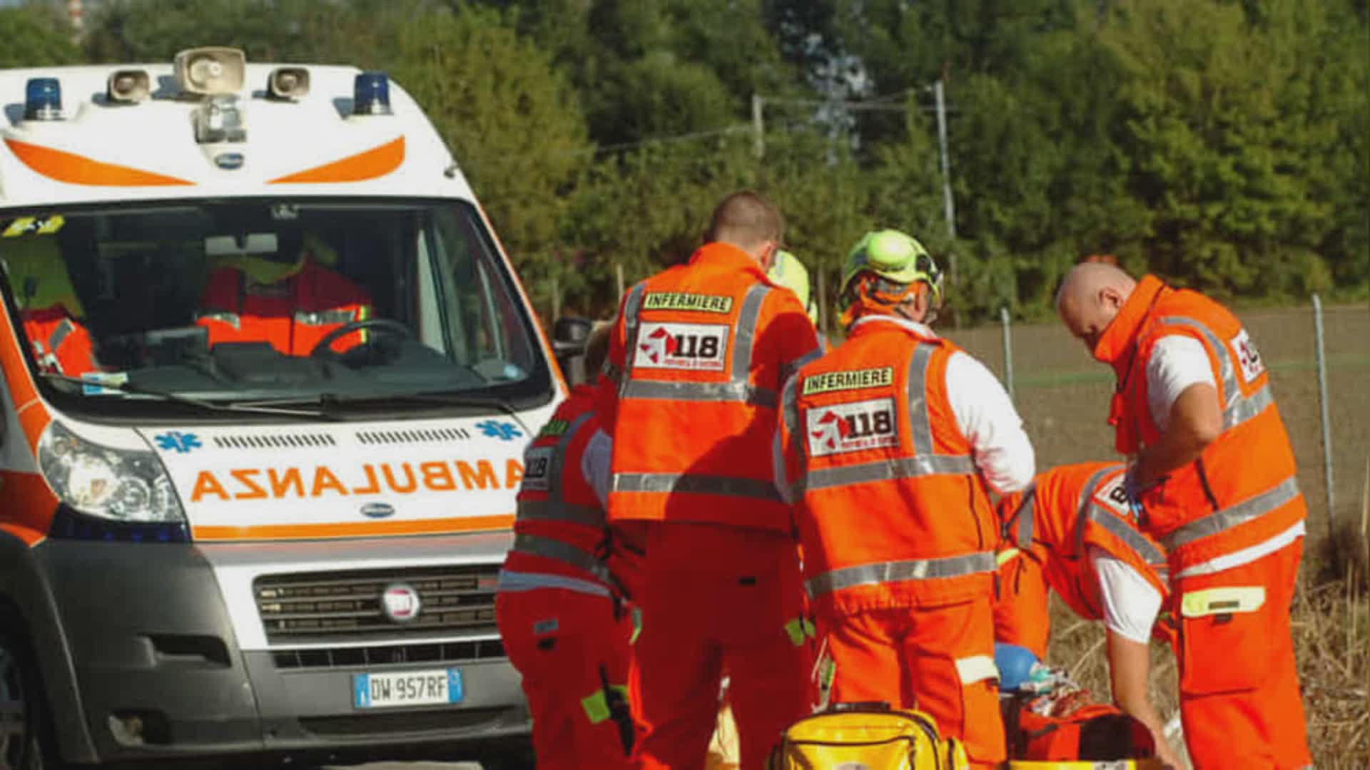 Perde equilibrio e cade da balcone. Morta 73enne a Ellera