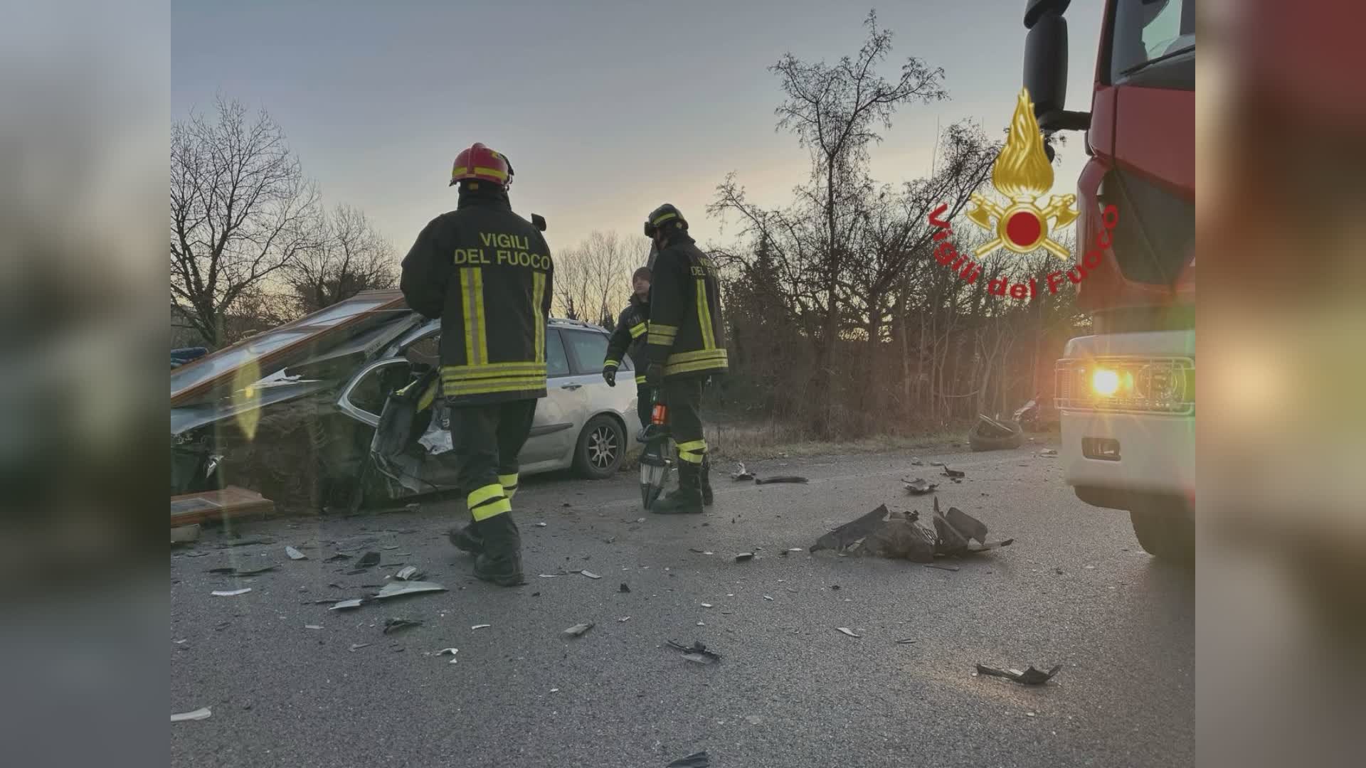 Frontale di due auto in via Corcianese, ferito lieve